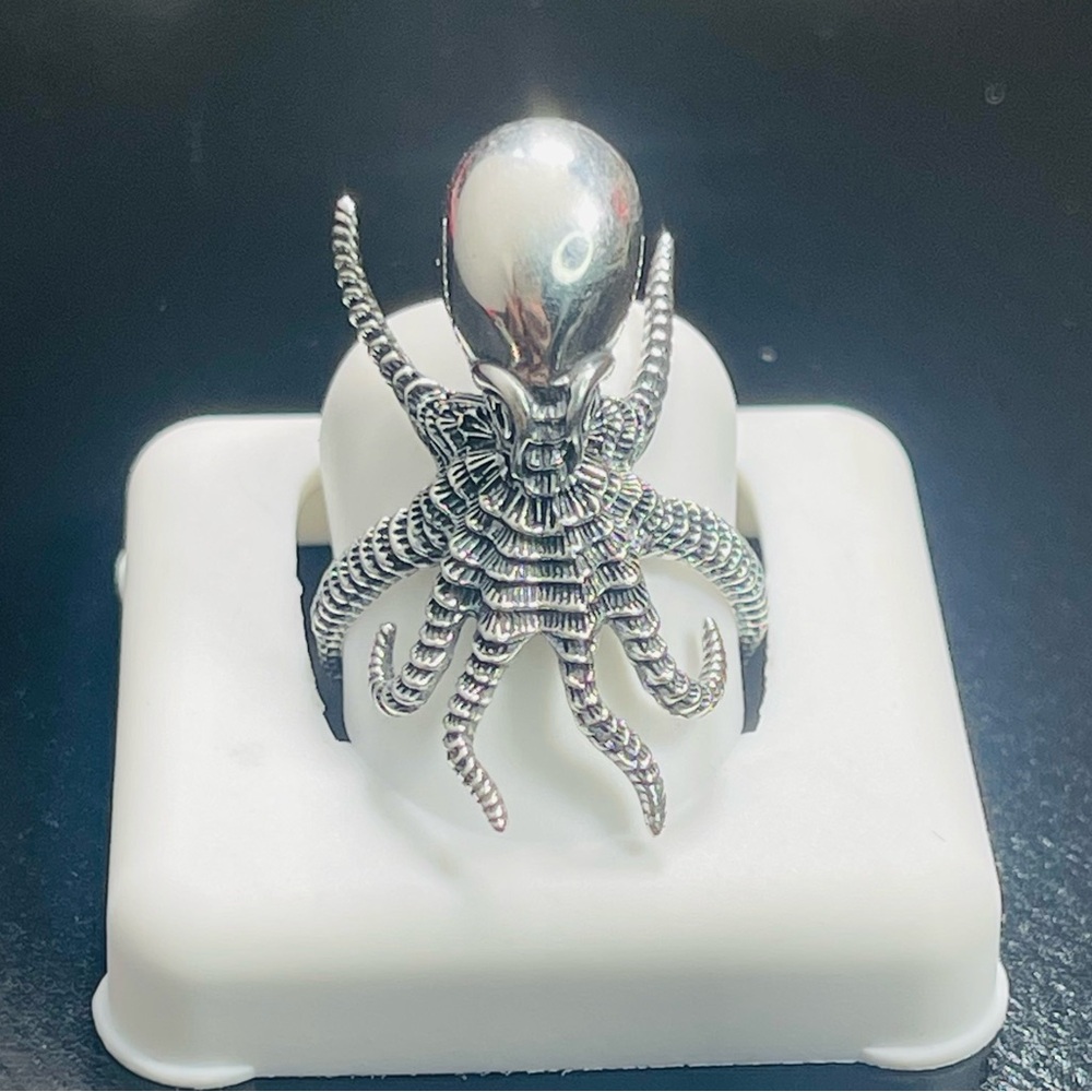 Solid 925 Silver Size 7 Octopus Ring - image 2